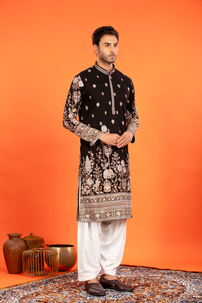 Rehansh – Regal Black Heritage Embroidered Kurta with Patiala
