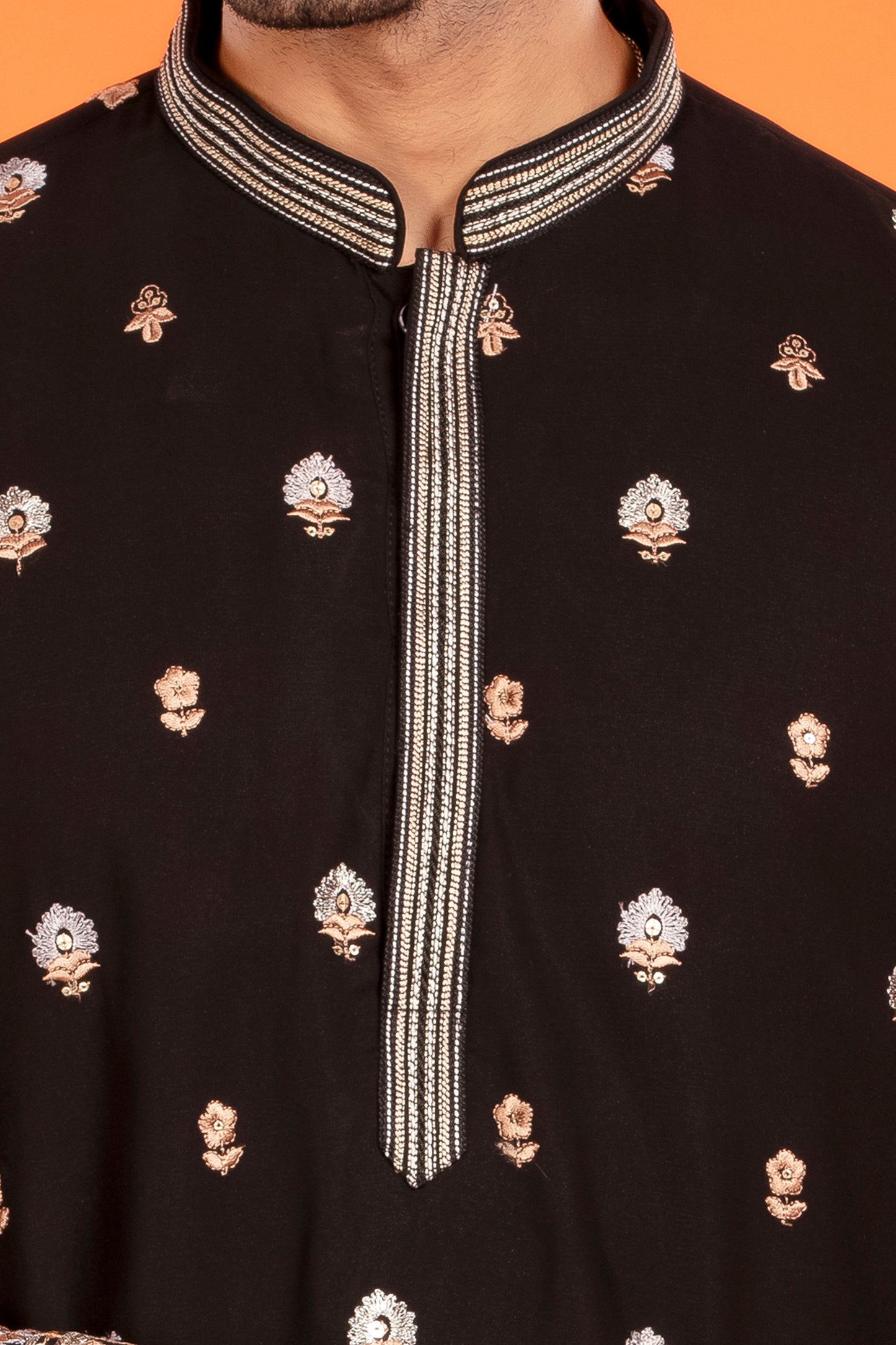 Rehansh – Regal Black Heritage Embroidered Kurta with Patiala