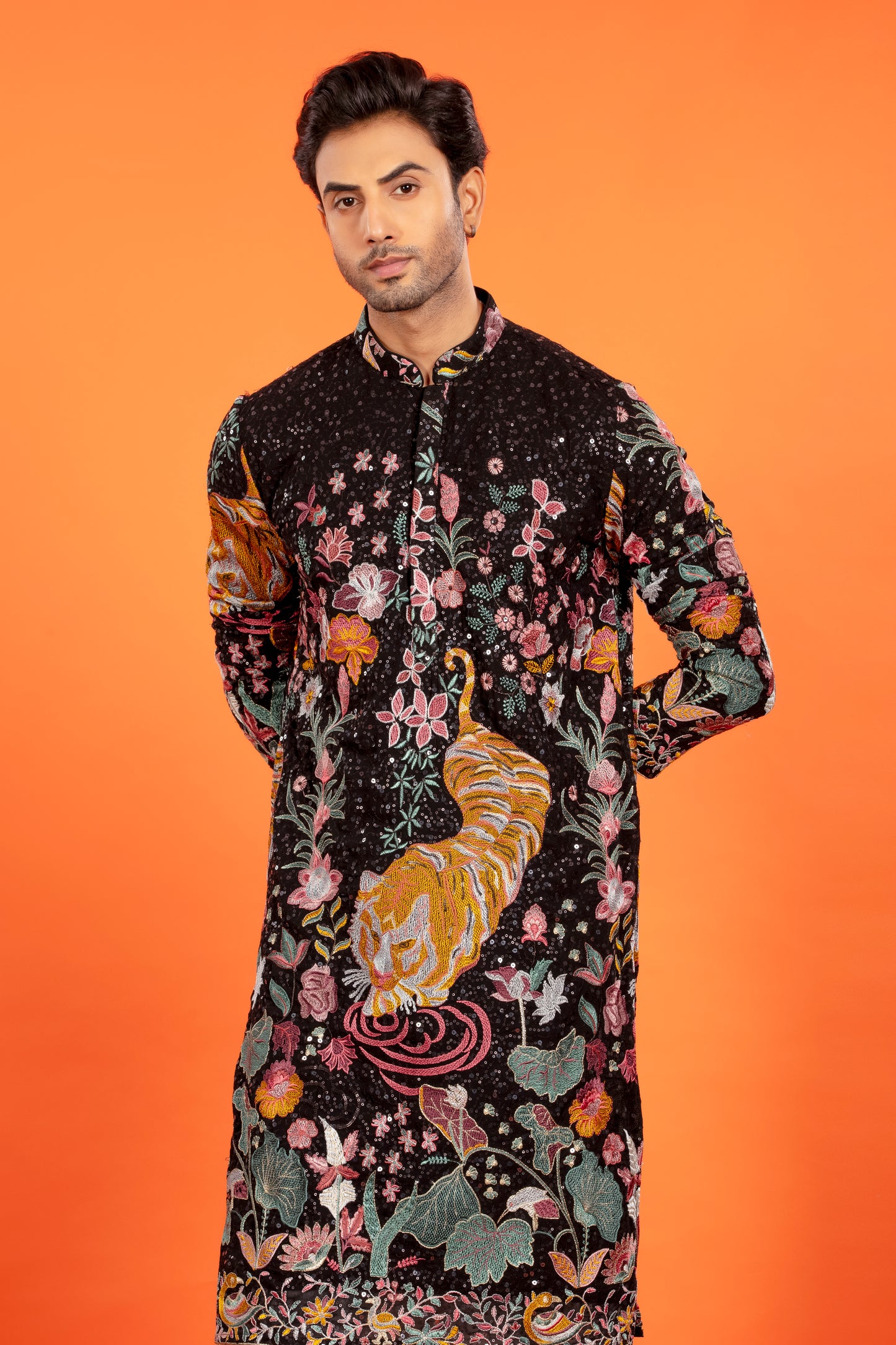 Arindam- Noir Majesty Embroidered Kurta with Patiala