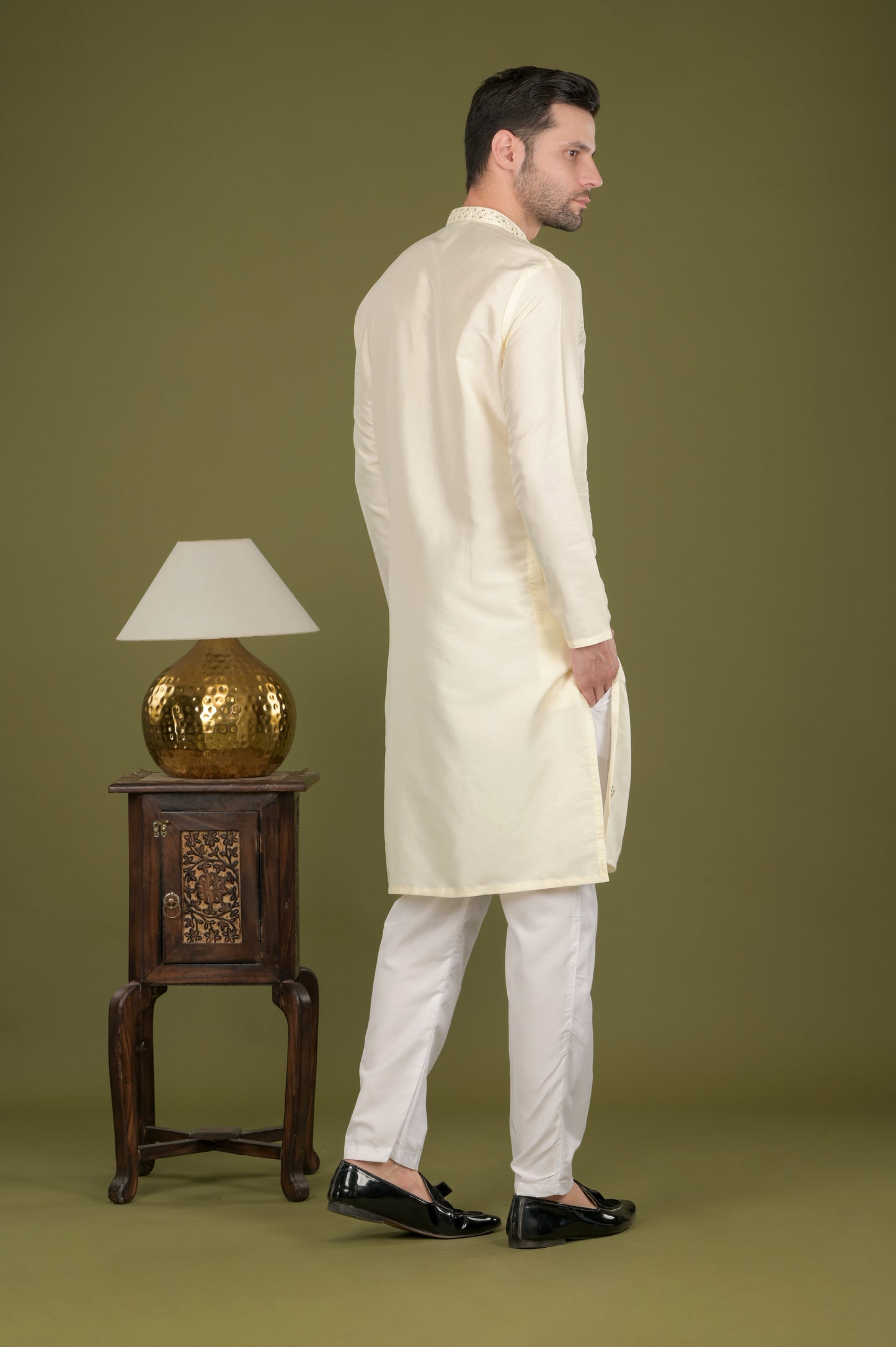 KANAK- Ivory Royale Sequin Embroidered Kurta Set