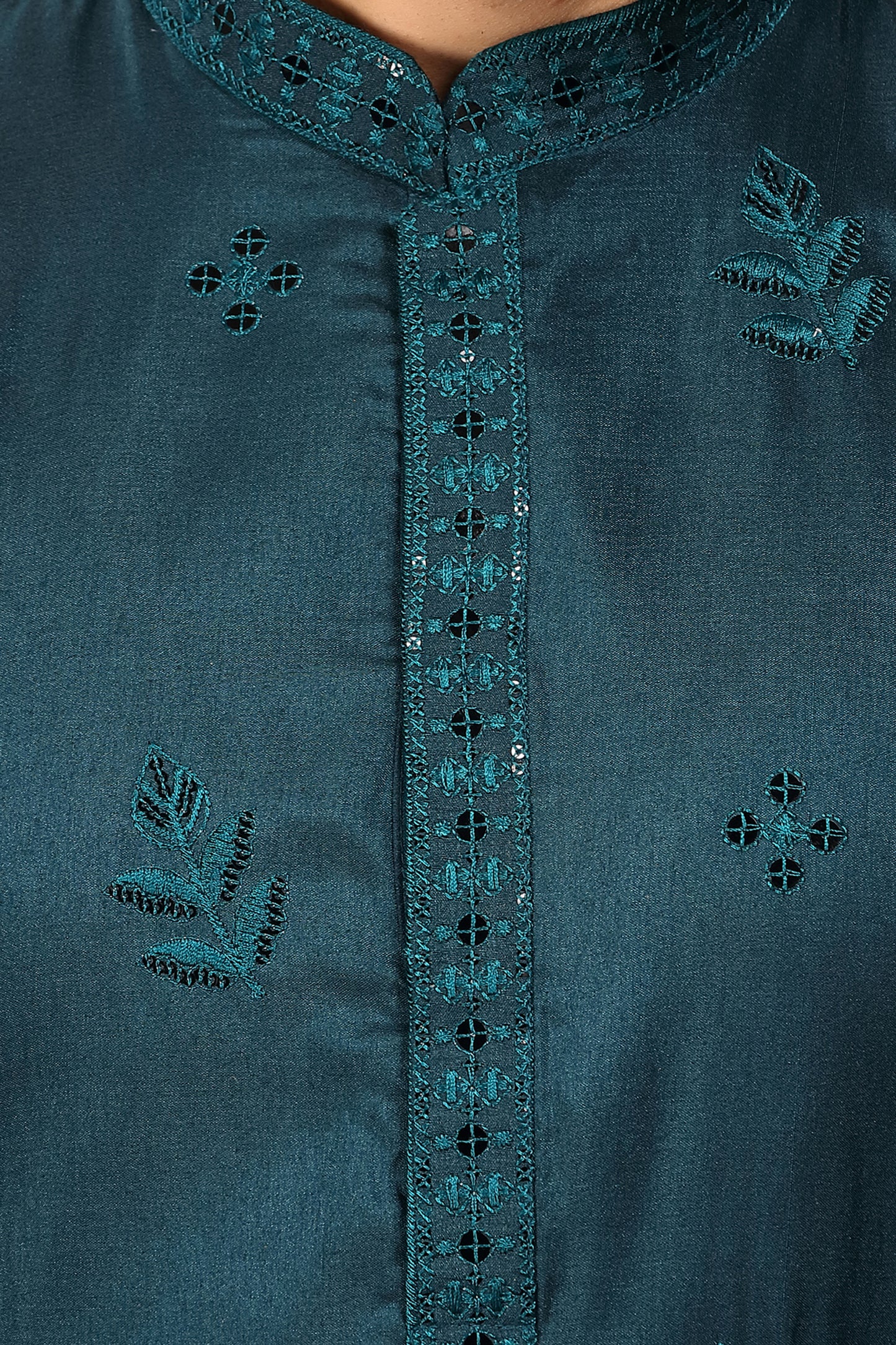 Tarash – Peacock Reign Teal Daaman Embroidered Silk Blend Kurta